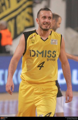 pasalic_aris_aek_playoffs_g1