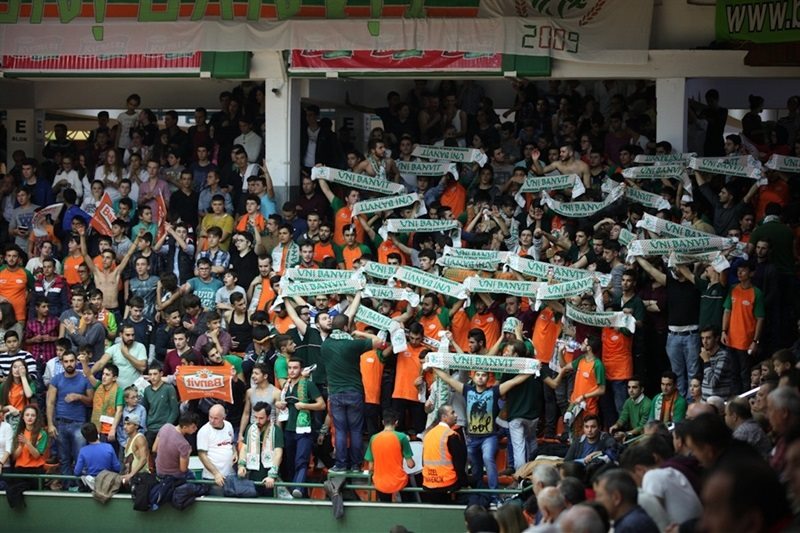 fans-banvit