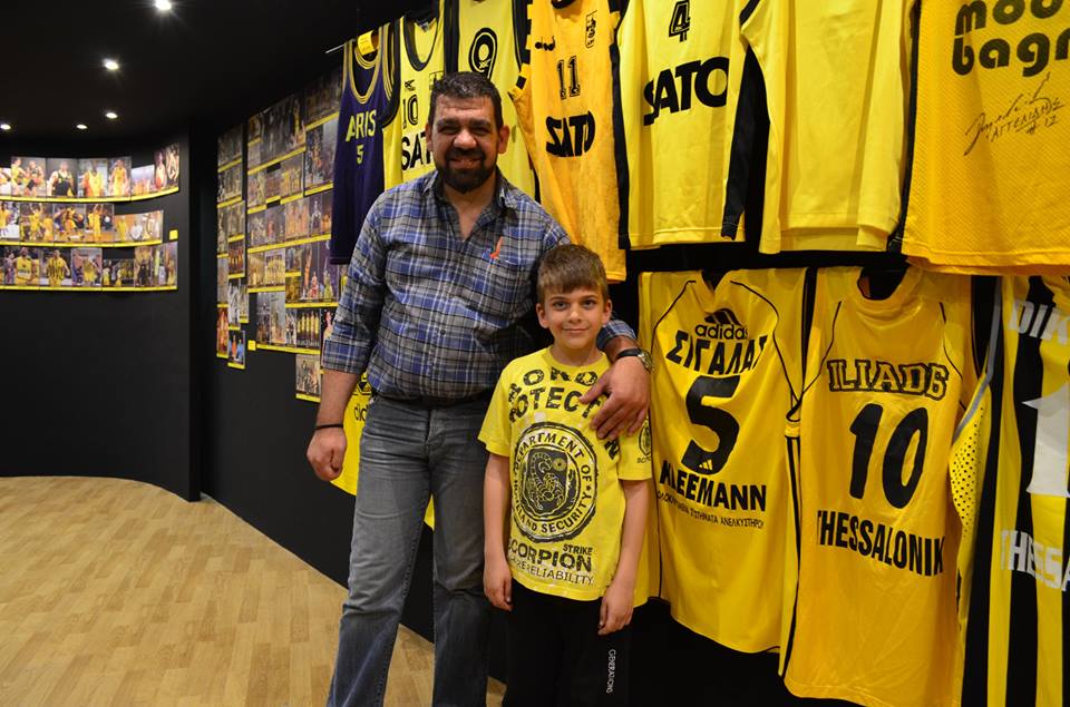 aris_museum_fans_1