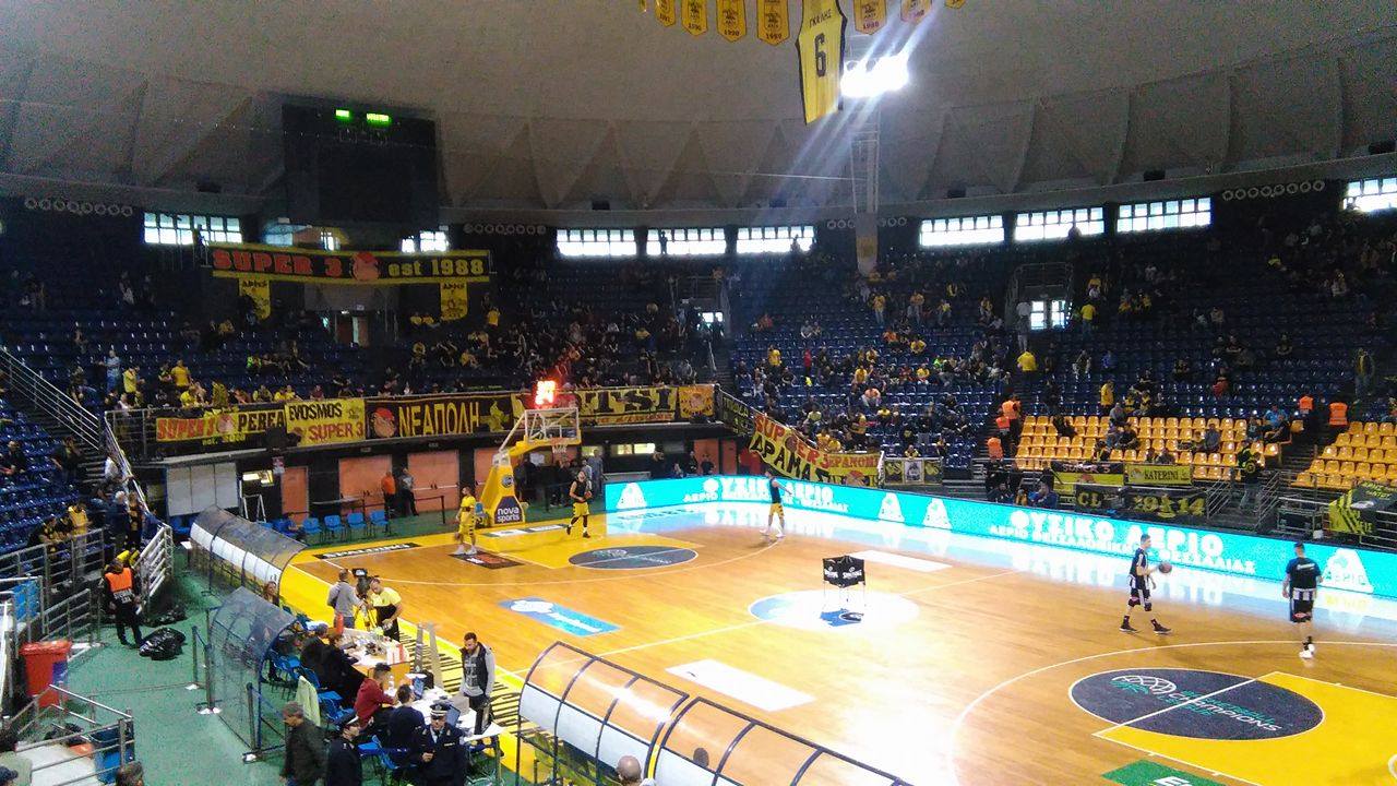 aris_paok_warmup